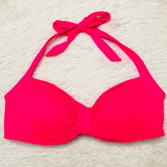 aerie Other - Aerie Pink Crochet Bikini Top Size Medium